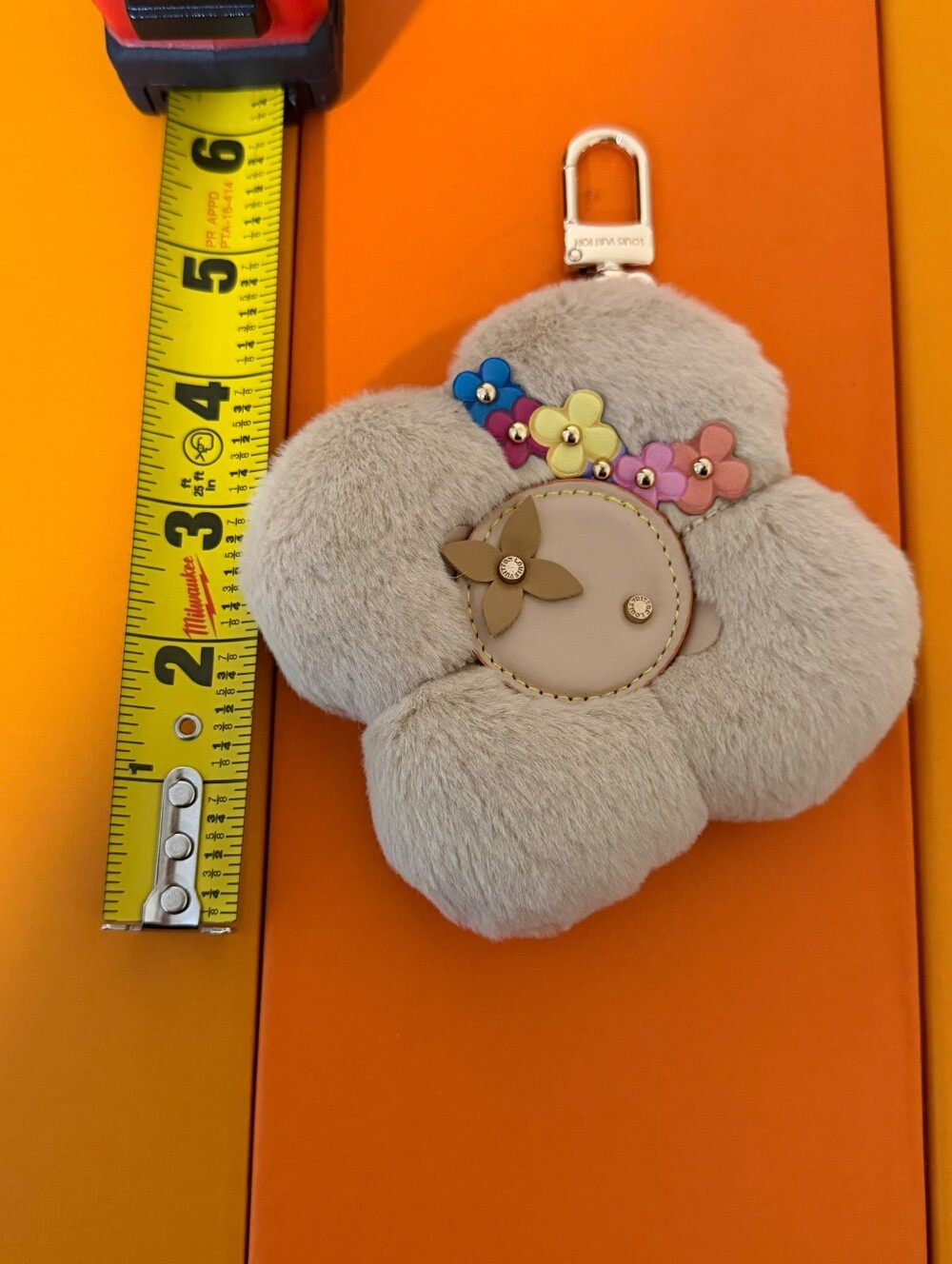 Keychain Plush Flower Bag Charm - Picture 2 of 3